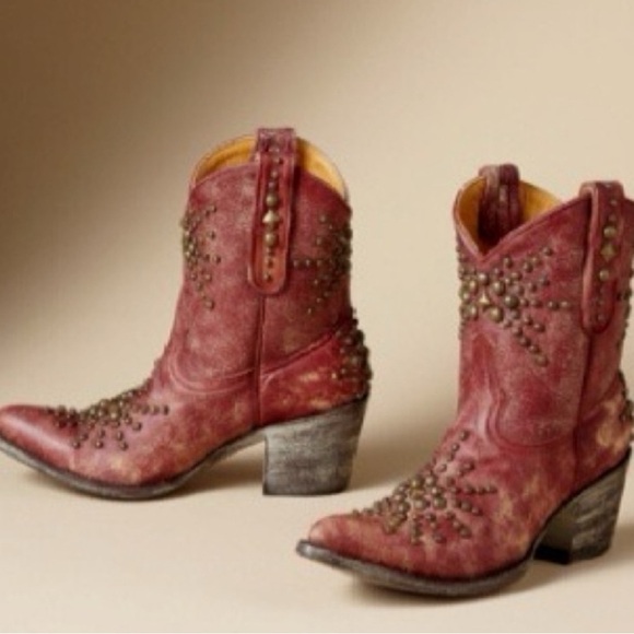 Old Gringo Red Studded Boots - Picture 16 of 16
